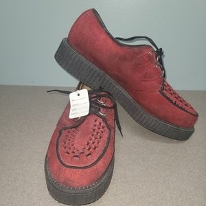 GbX allegaince Red creeper shoes